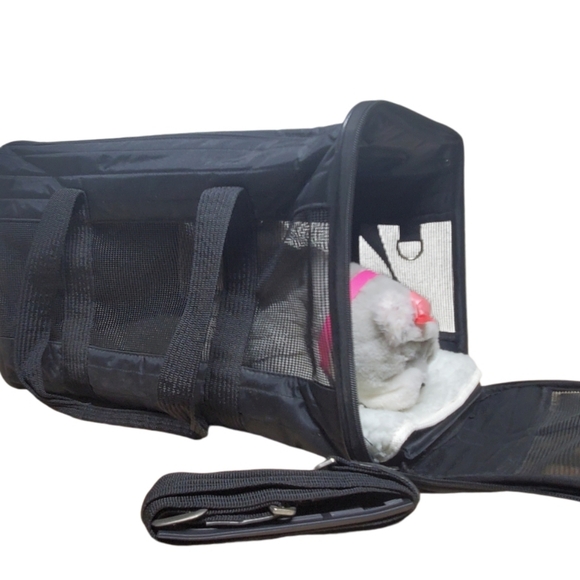 Sherpa Deluxe Black Soft Portable Travel Pet Carrier - Picture 1 of 16